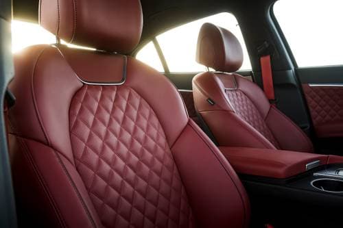 2023 Genesis G70 3.3T Sedan Interior Detail