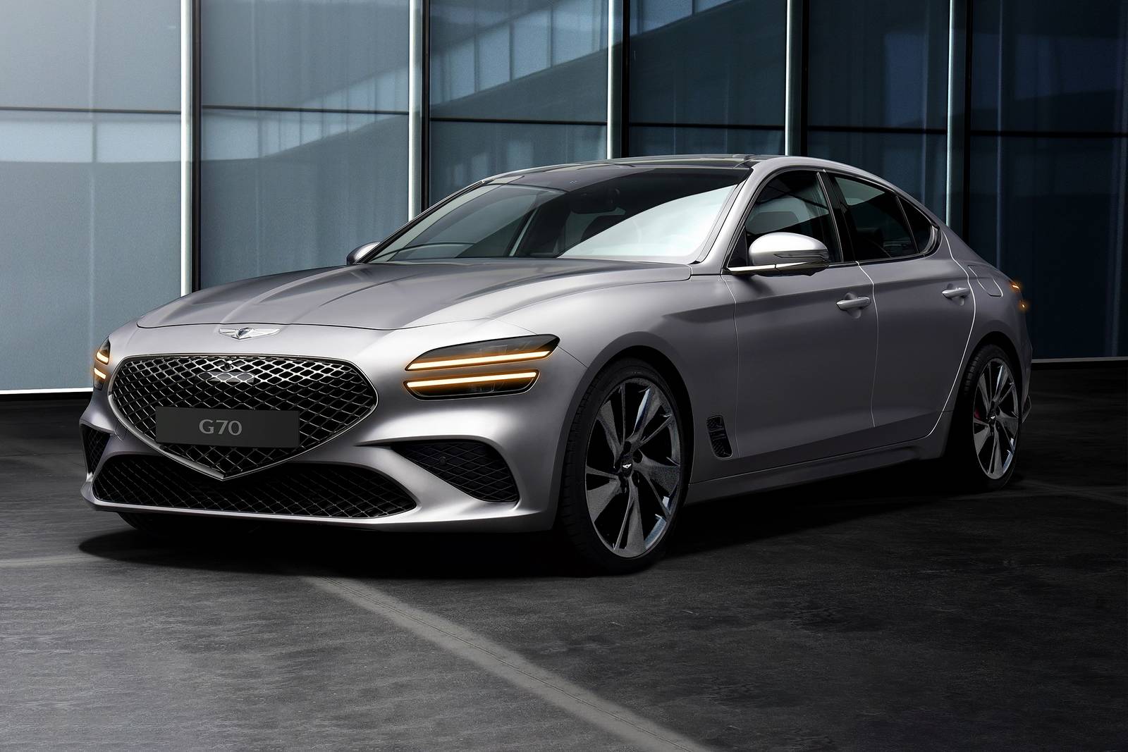 2023 Genesis G70 Prices, Reviews, and Pictures