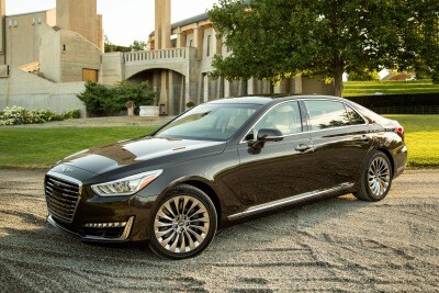 2017 Genesis G90