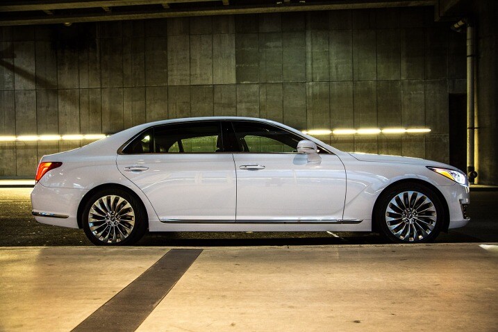 2019 Genesis G90 - Profile