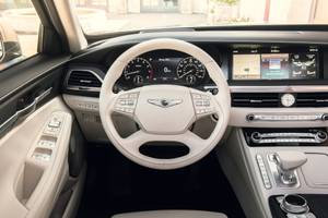 2022 Genesis G90