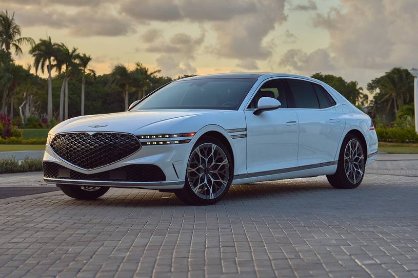2026 Genesis G90 3.5T E-Supercharger Sedan Exterior Shown