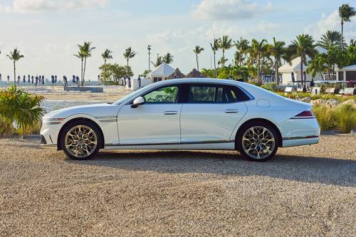 2026 Genesis G90 3.5T E-Supercharger Sedan Profile