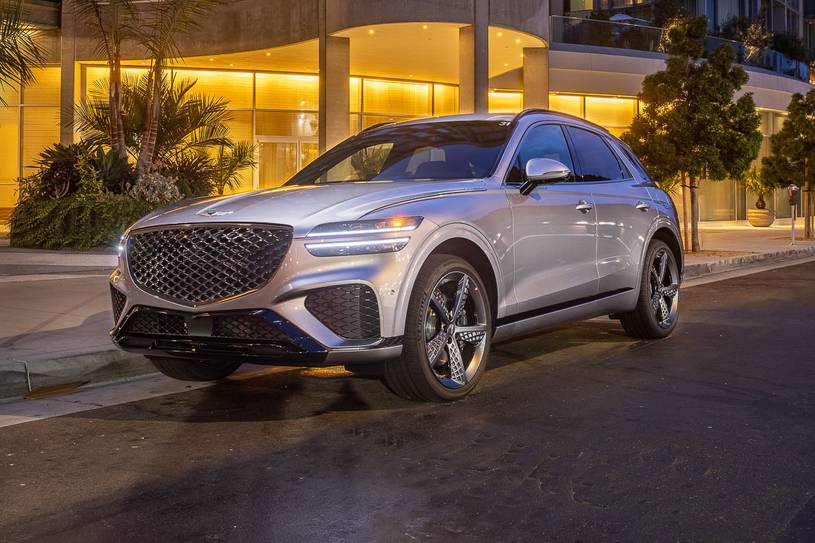 The 10 Best Family Cars for 20242025 Edmunds