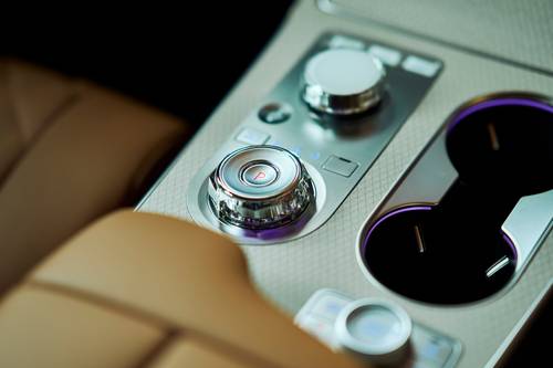2026 Genesis GV80 3.5T Prestige 4dr SUV Shifter