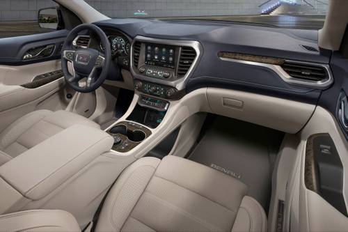 GMC Acadia Denali 4dr SUV Dashboard