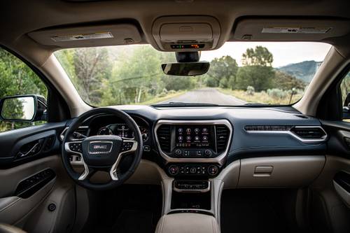 GMC Acadia Denali 4dr SUV Dashboard