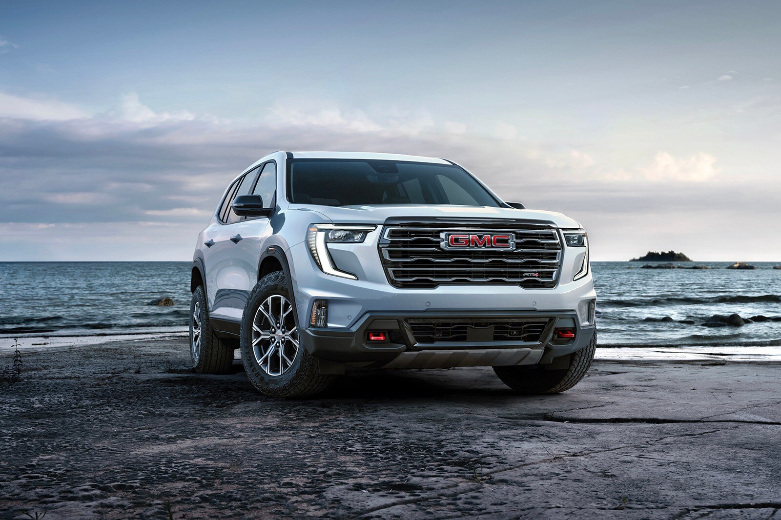 2024 GMC Acadia Goes Big Again