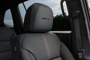 2024 GMC Acadia