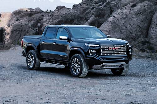 2025 GMC Canyon Denali Crew Cab Pickup Exterior
