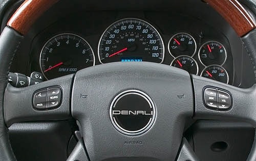 2007 GMC Envoy Denali Instrument Cluster