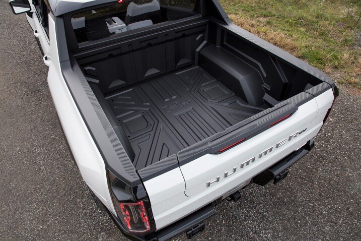 2022 GMC Hummer EV - Cargo