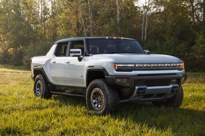 2022 GMC Hummer EV - Front 3/4