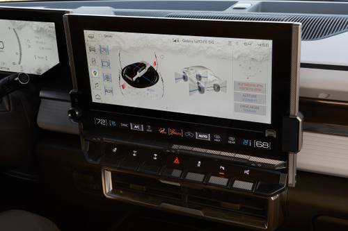 2024 GMC HUMMER EV 3X Crew Cab Pickup Center Console