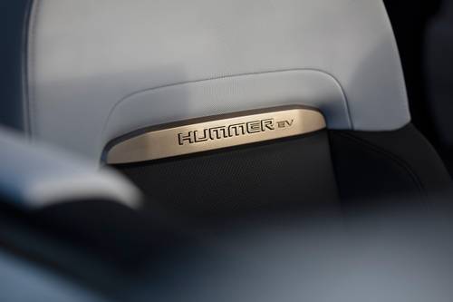 2024 GMC HUMMER EV 3X Crew Cab Pickup Interior Detail