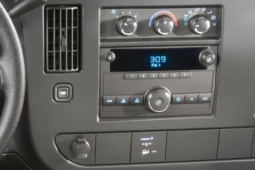 GMC Savana Cargo 2500 Cargo Van Center Console