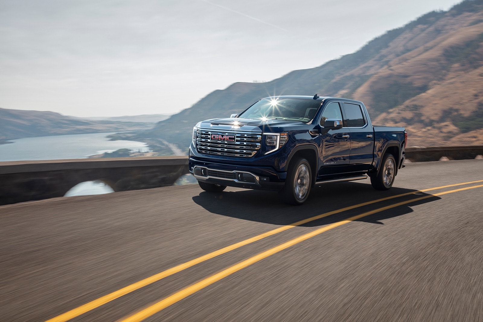 2022 GMC Sierra Shines in Top Trims – But at What Cost? | Edmunds