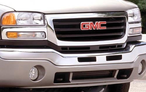 2003 GMC Sierra 2500HD Front Grile and Badging
