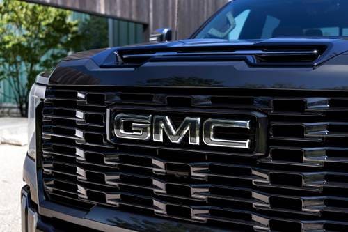2024 GMC Sierra 2500HD Denali Ultimate Crew Cab Pickup Front Badge