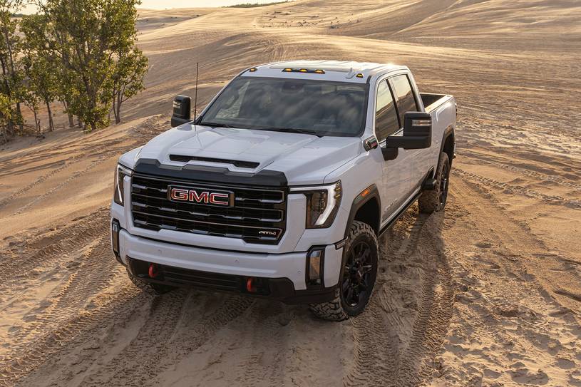 2025 GMC Sierra 2500HD AT4 Crew Cab Pickup Exterior