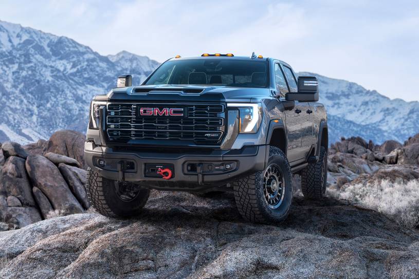 2025 GMC Sierra 2500HD AT4X Crew Cab Pickup Exterior. AEV Edition Shown.