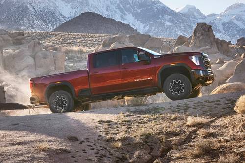 2025 GMC Sierra 2500HD AT4X Crew Cab Pickup Profile