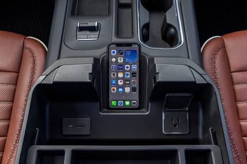 2024 GMC Sierra 3500HD Denali Ultimate Crew Cab Pickup Interior Detail