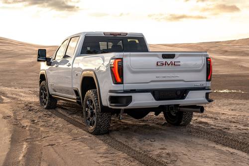 2025 GMC Sierra 3500HD AT4 Crew Cab Pickup Exterior