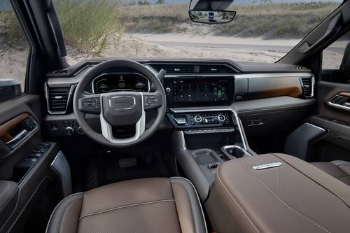 2025 GMC Sierra 3500HD Denali Crew Cab Pickup Dashboard