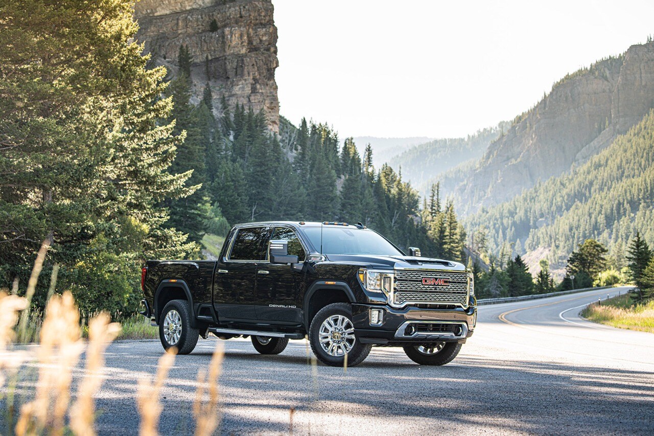 2020 GMC Sierra HD- Front 3/4 2020 GMC Sierra HD- Front 3/4