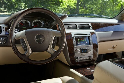 2013 GMC Yukon Hybrid Denali 4dr SUV Interior