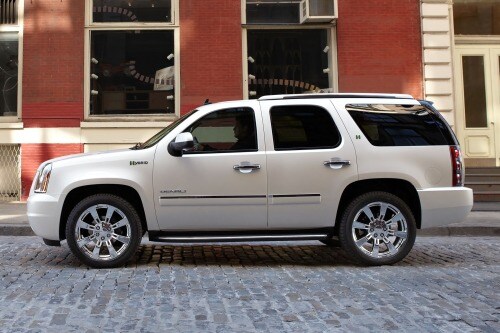 2013 GMC Yukon Hybrid Denali 4dr SUV Exterior