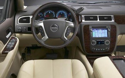 Used 2010 Gmc Yukon Xl Denali Suv Review Ratings Edmunds 2010 Gmc Yukon Xl Denali Dashboard