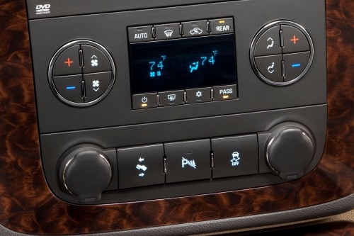 2012 GMC Yukon XL Denali 4dr SUV Center Console