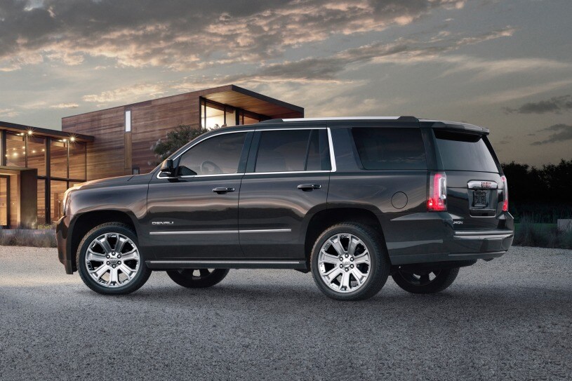 2017 GMC Yukon Pictures 79 Photos Edmunds