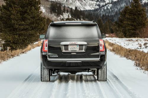 GMC Yukon Denali 4dr SUV Exterior