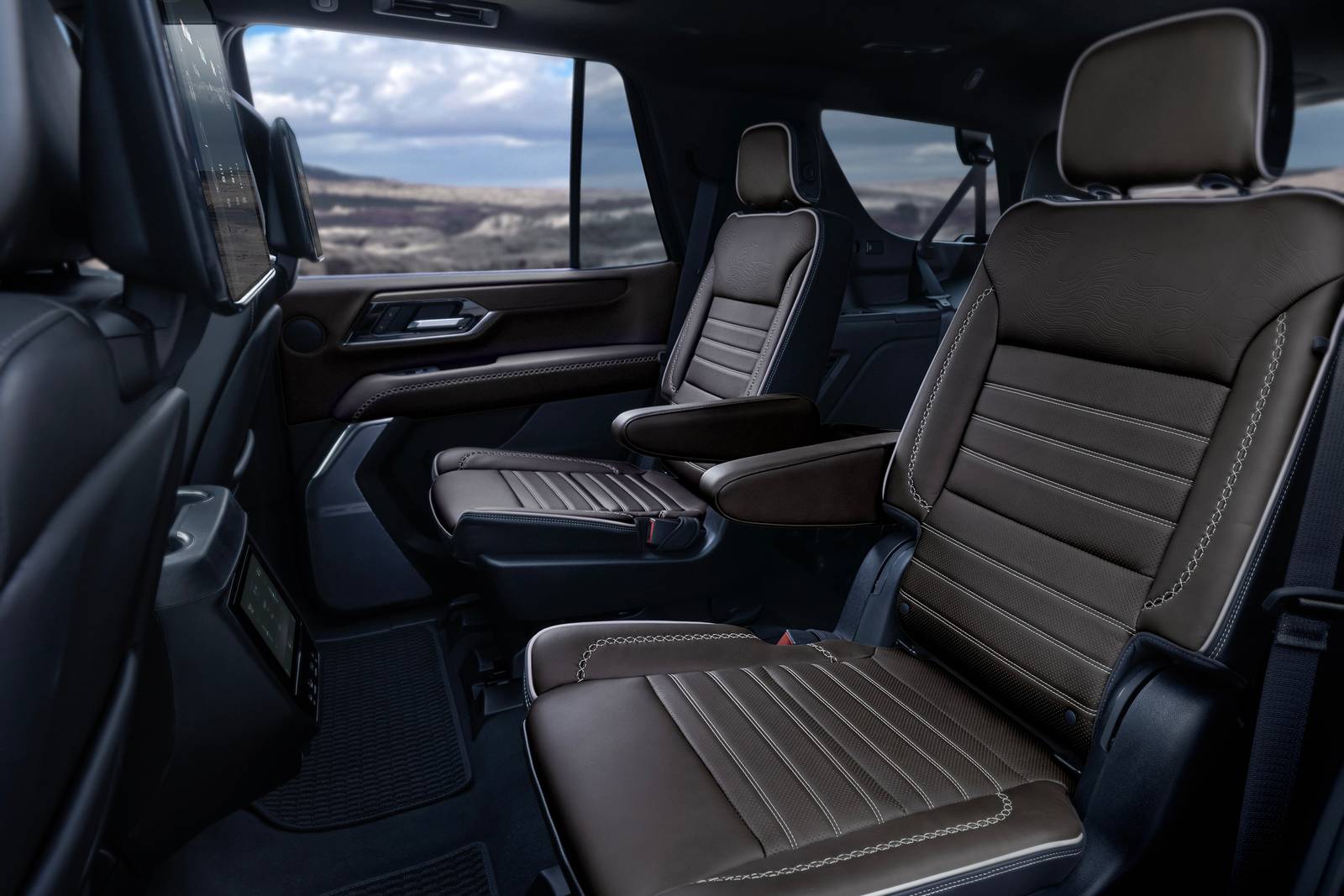 2026 GMC Yukon Interior Features