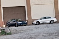 2014 Honda Accord Hybrid vs. 2013 Volkswagen Passat TDI