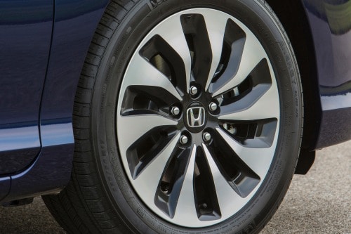 2014 Honda Accord Hybrid Touring Sedan Wheel