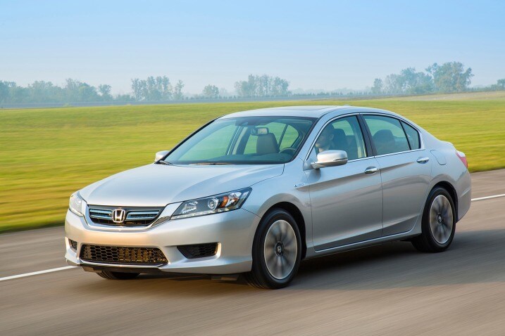 Top 11 Most Fuel Efficient Sedans For 2015 Edmunds