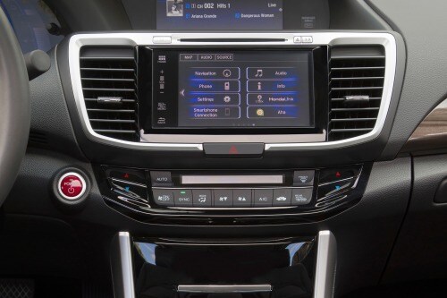2017 Honda Accord Hybrid Touring Sedan Center Console