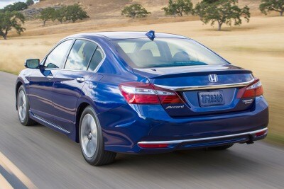 Used 2017 Honda Accord Hybrid Sedan Review Ratings Edmunds 2017 Honda Accord Hybrid Touring Sedan Exterior