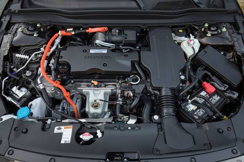 Honda Accord Hybrid Touring Sedan 2.0L Gas/Electric Engine