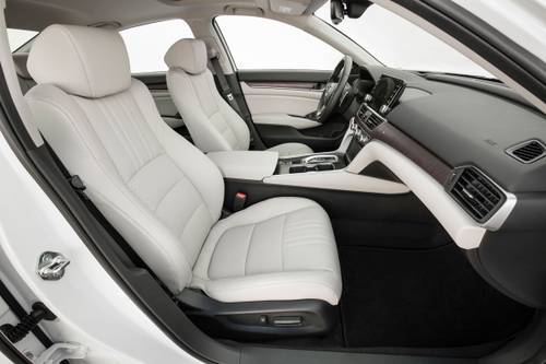 Honda Accord Hybrid Touring Sedan Interior