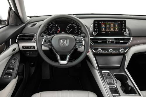 Honda Accord Hybrid Touring Sedan Steering Wheel Detail