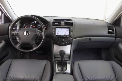 2004 Honda Accord EX V-6 Sedan Dashboard