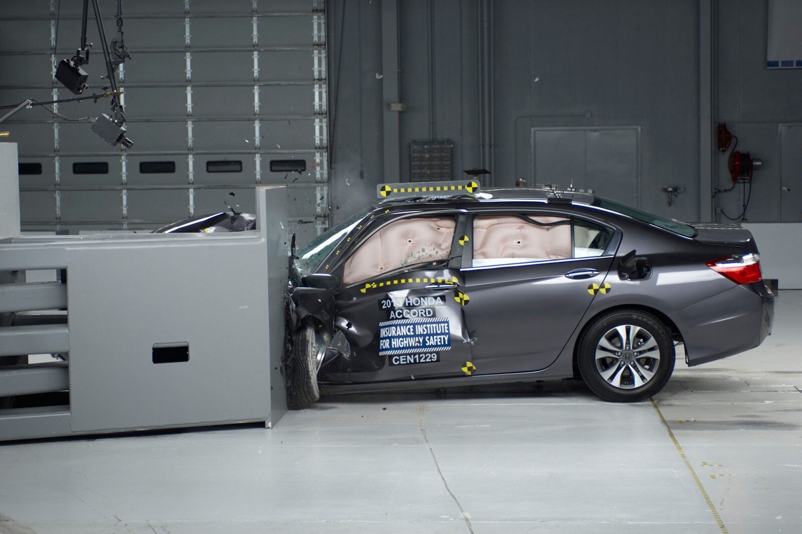 2013 Ford Fusion Honda Accord And Nissan Altima Named To