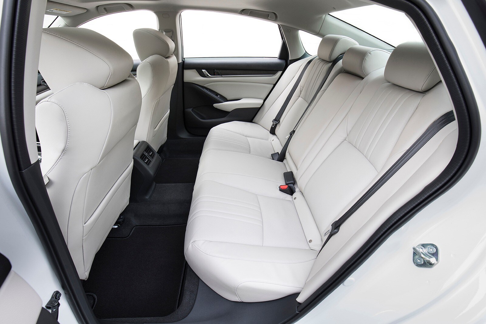 Best Family Cars And Suvs For 2019 Edmunds