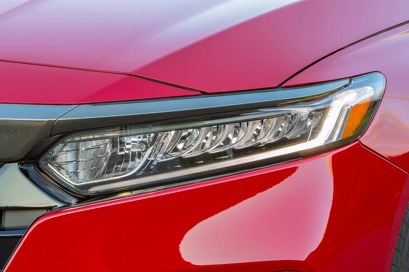 Honda Accord Sport Sedan Headlamp Detail