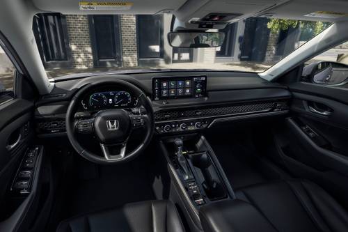 Honda Accord Touring Hybrid Sedan Dashboard